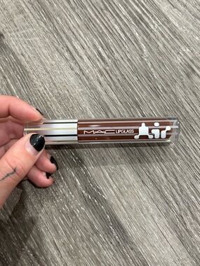 MAC Cosmetics Lipglass Brown Gloss